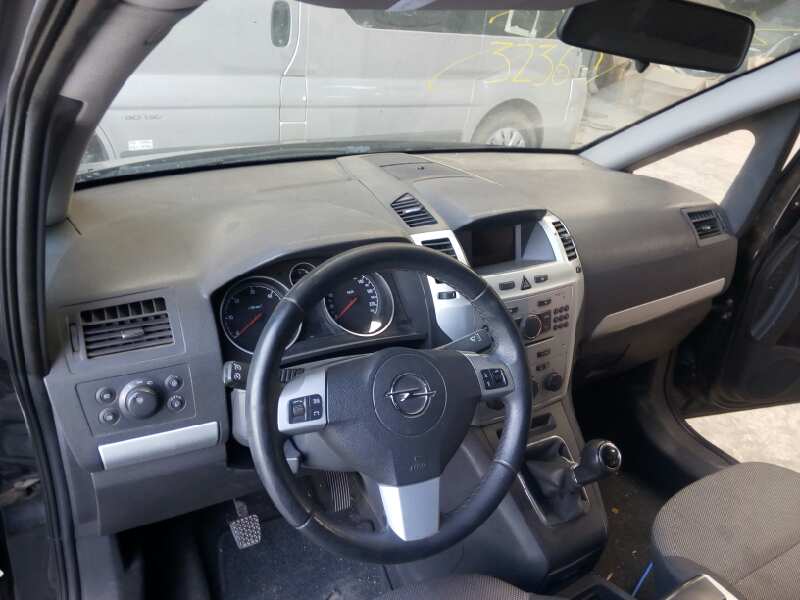 Opel zafira a05