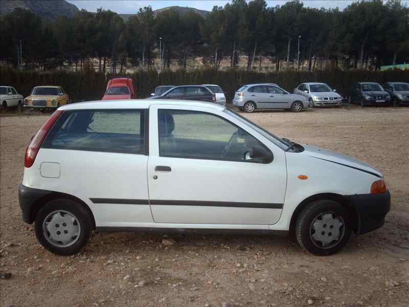 Right Taillight Fiat Punto 176 55 1 1 B Parts