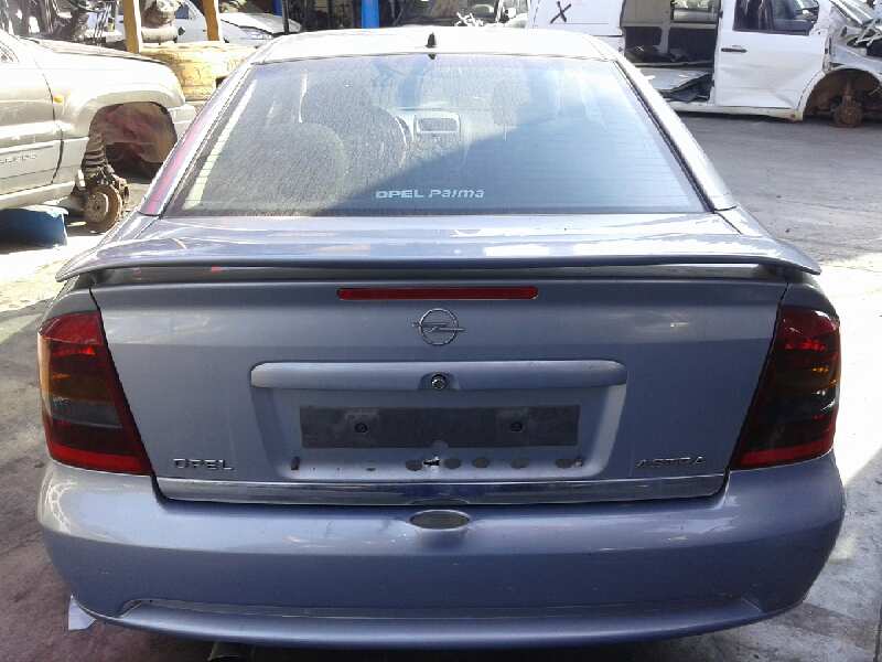Astra G Cc Kennzeichen Clips An Der Heckklappe