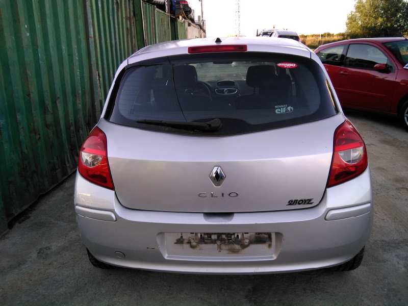 Stoßstange hinten RENAULT CLIO III (BR0/1, CR0/1) 1.6 16V 