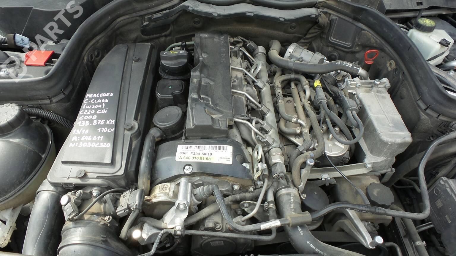 Support Moteur Droit Pour Mercedes C W204 200 CDI - Pièce D'origine A2042400317