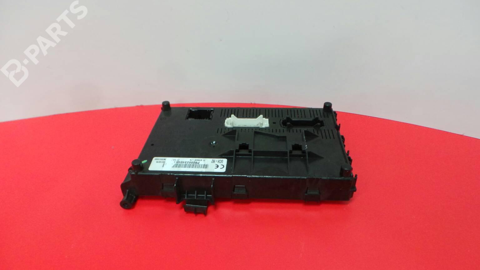 Fuse Box P8200234045A RENAULT, CLIO II (BB0/1/2_, CB0/