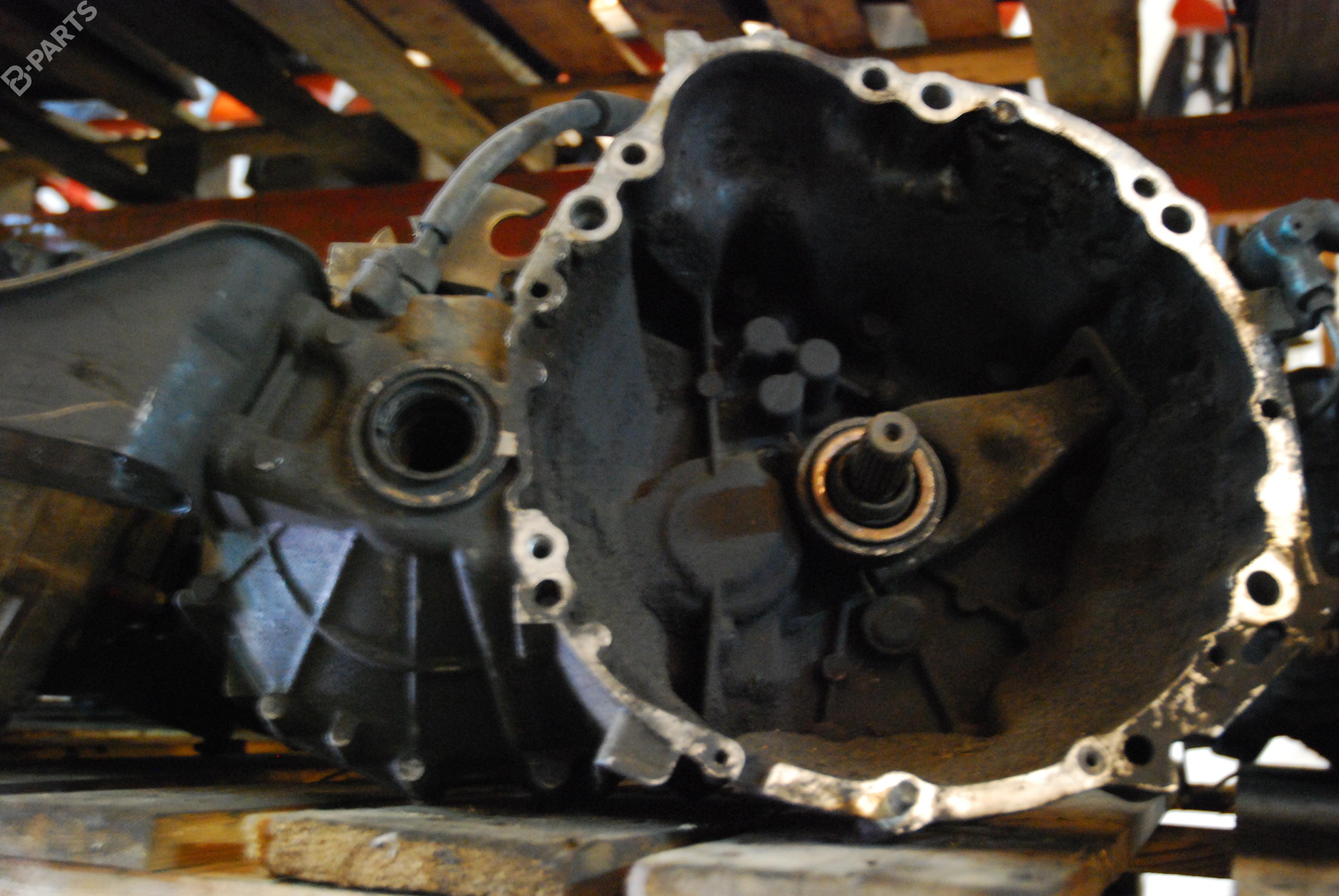 Manual Gearbox TOYOTA, COROLLA (_E10_) 1.3 12V (EE100_) (72hp)