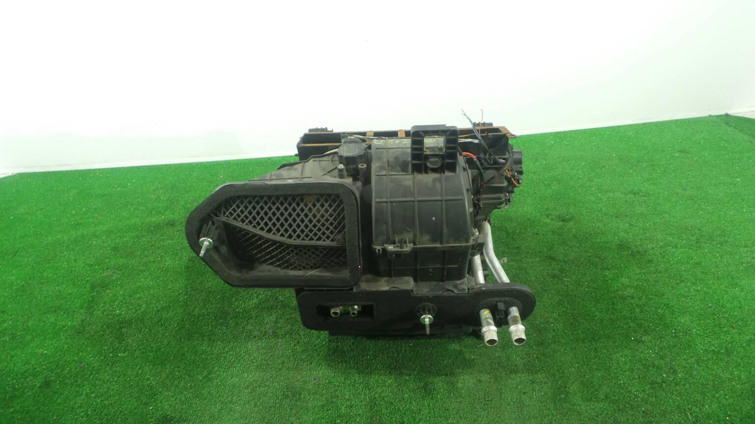 Heater Matrix Box PEUGEOT 407 (6D_) 2.0 HDi BParts