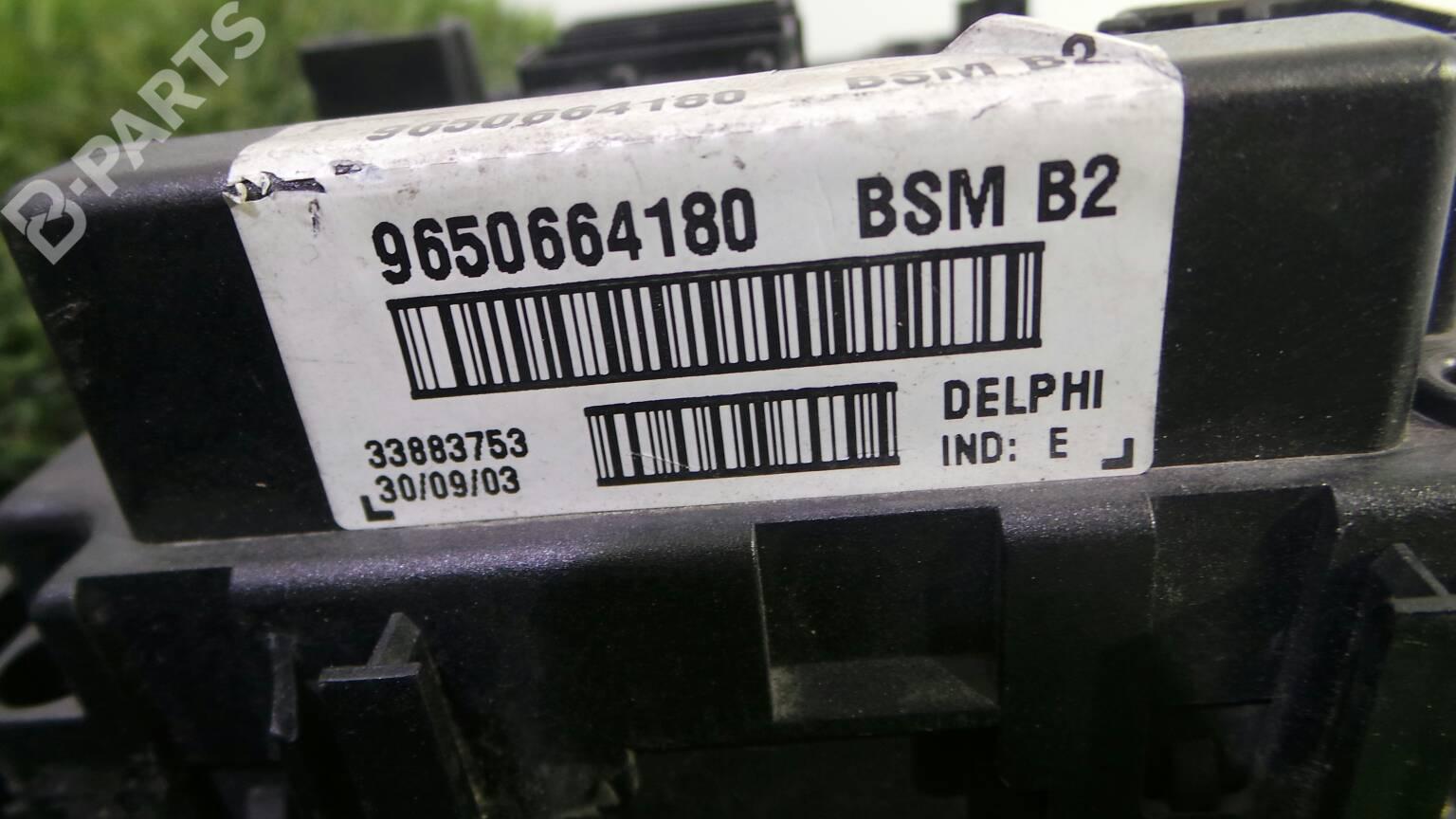 Fuse Box 96 506 641 80 PEUGEOT, 307 (3A/C) 2.0 HDi ...